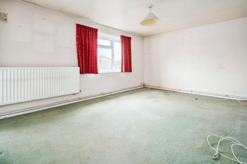 Additional image 4 of Longmead, Hatfield, Hertfordshire, AL10