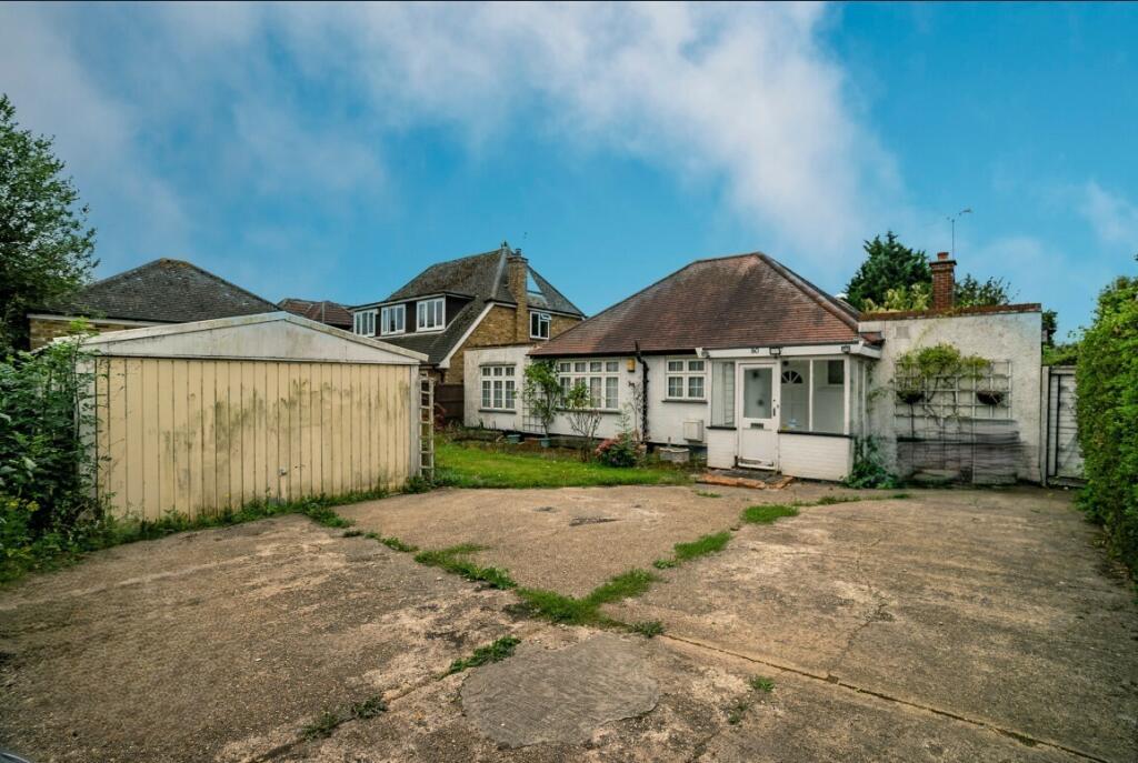 Additional image 13 of Tippendell Lane, Park Street, St. Albans, Hertfordshire, AL2