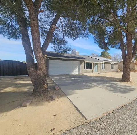 Primary image of 40204 174th Street E, Palmdale, CA 93591