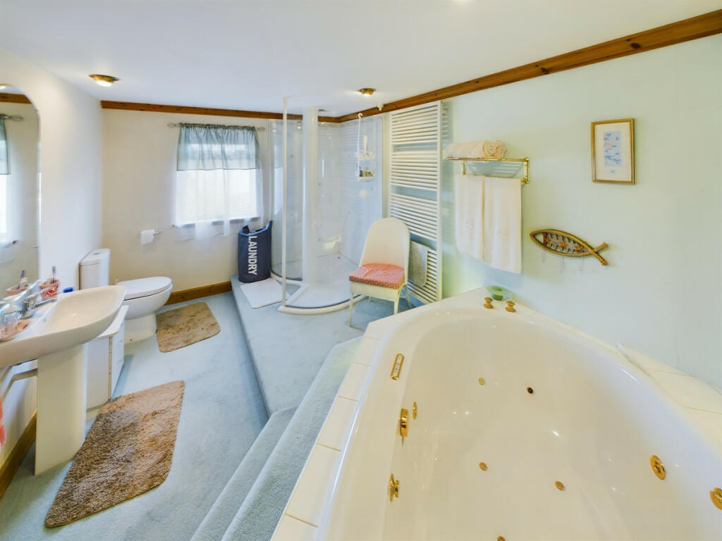 Additional image 36 of Shand Court, Macduff, AB44