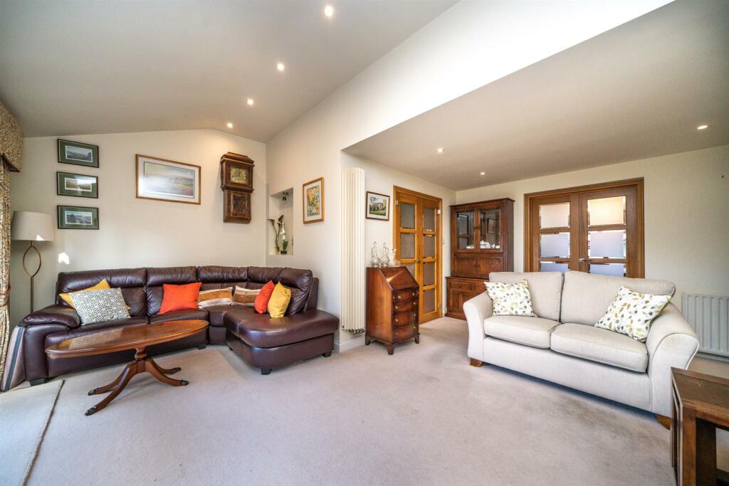 Additional image 26 of Fontmell Close, St. Albans