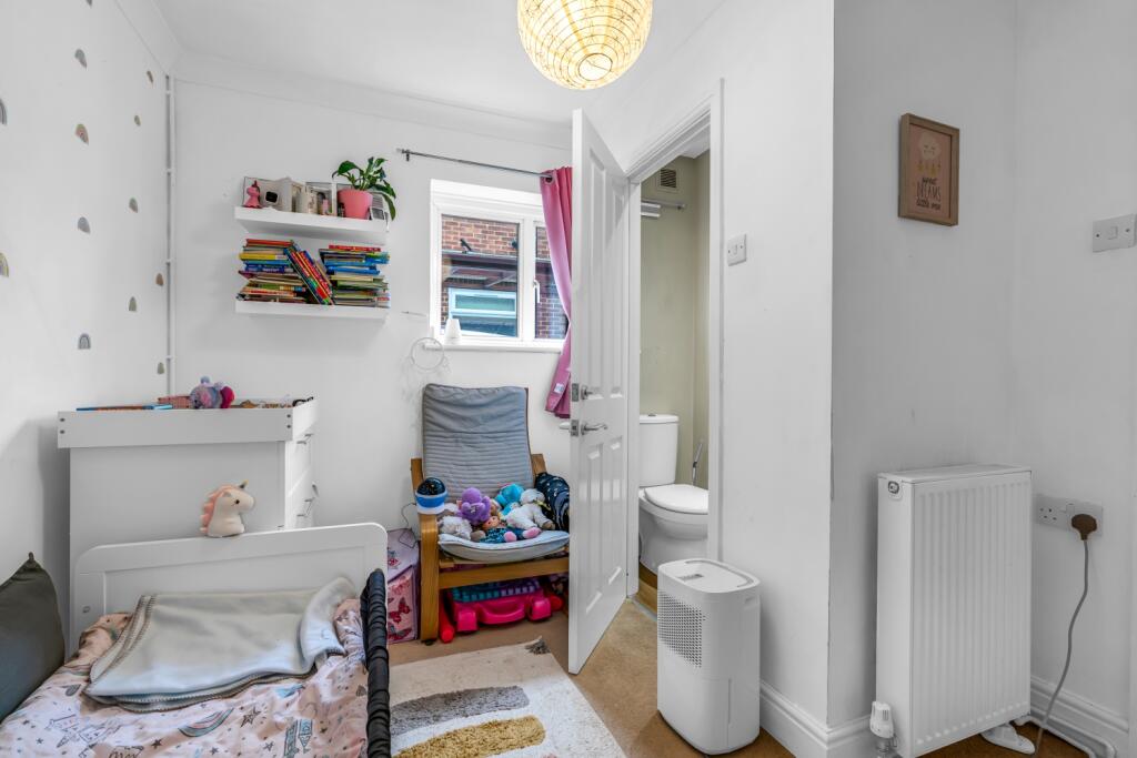 Additional image 12 of Pooleys Lane, AL9