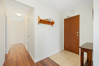 Additional image 4 of 12-785 Browns Line