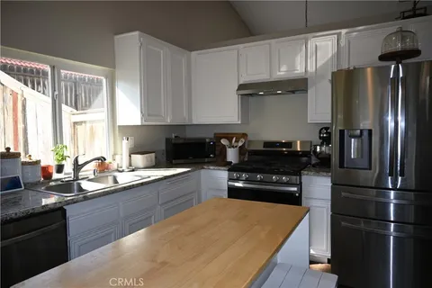 9478 Palm Canyon Drive, Corona, CA 92883