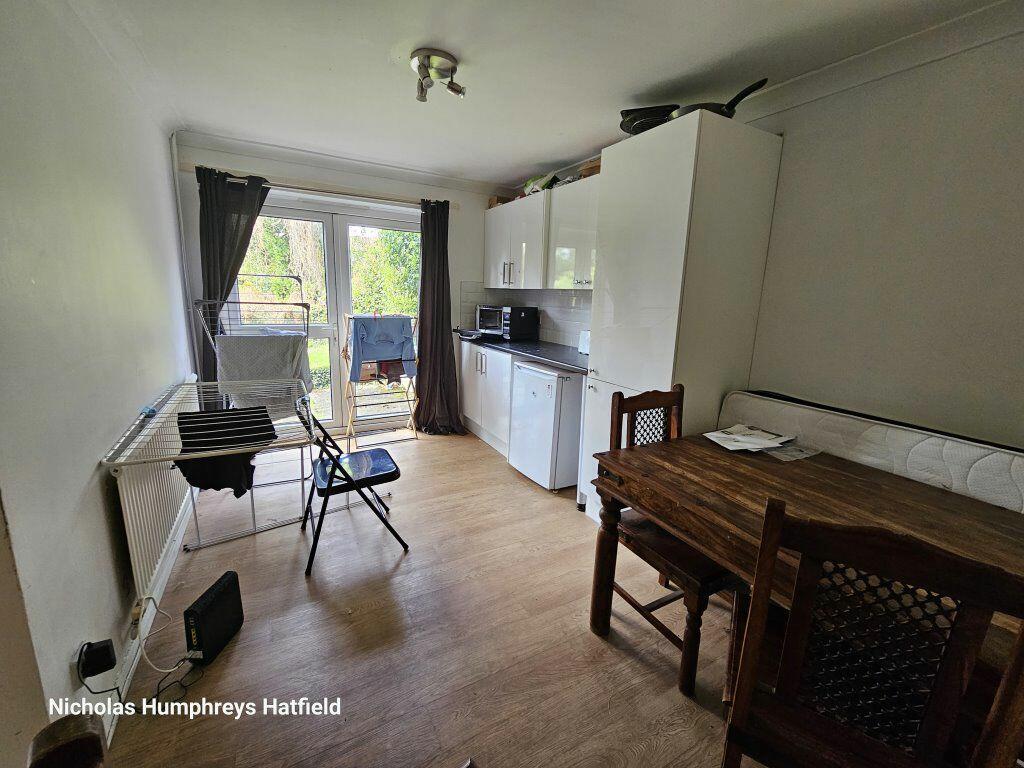 Additional image 13 of Stockbreach Close