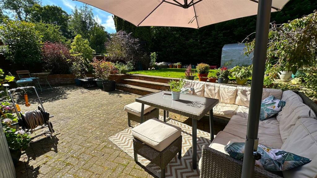 Additional image 24 of Woodfall Avenue, Cotteridge, Birmingham