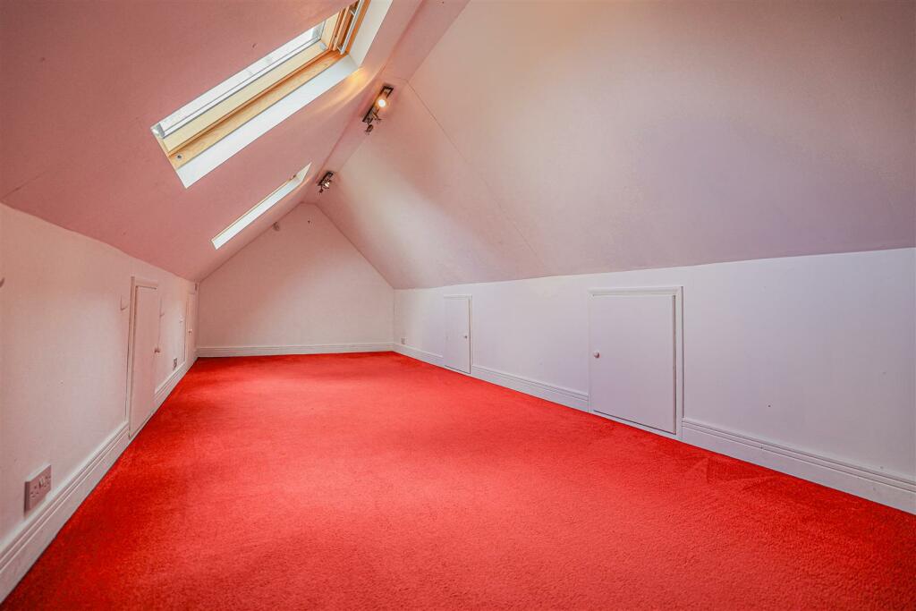 Additional image 41 of Collyer Road, London Colney, AL2