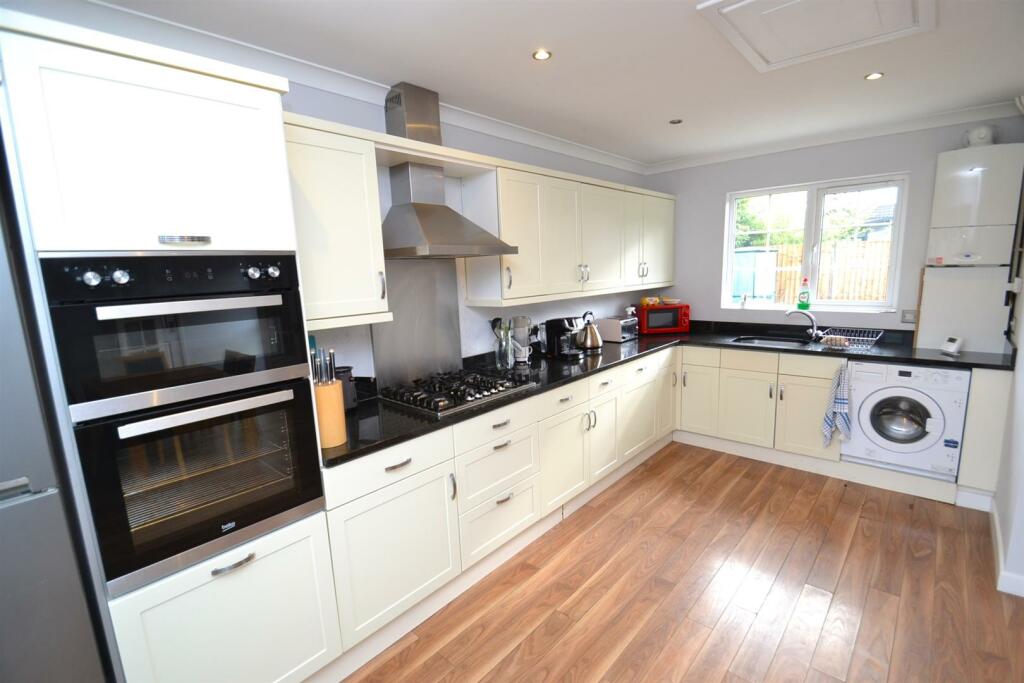 Additional image 15 of Orchard Drive, Park Street