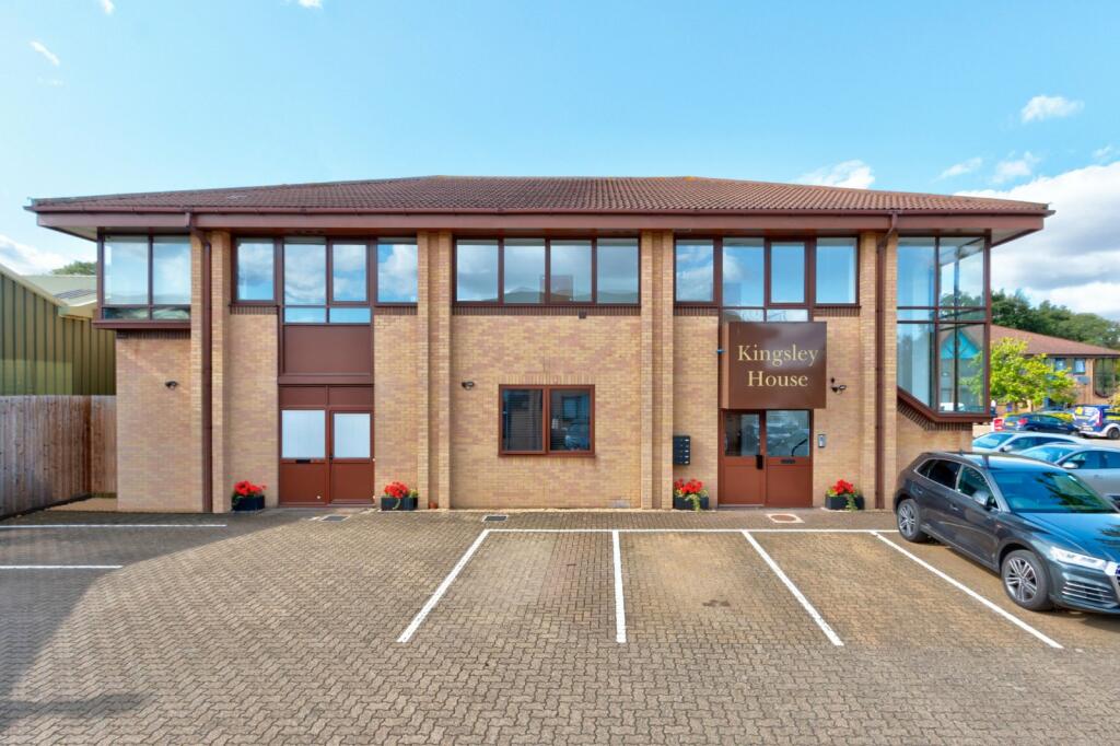 Sandridge Park, Porters Wood, St. Albans, Hertfordshire, AL3