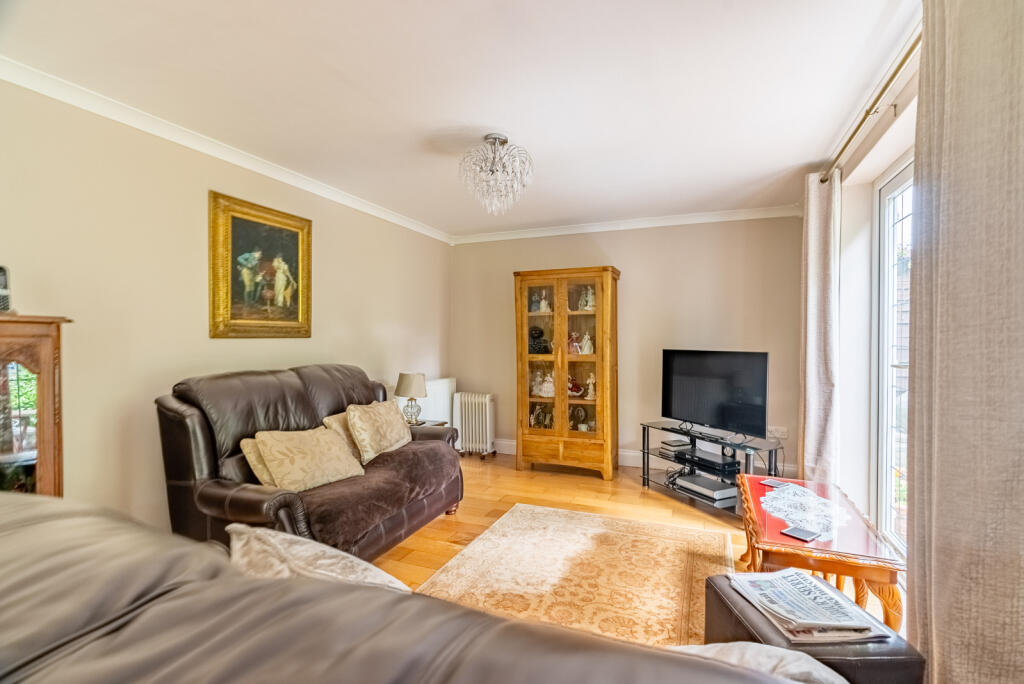 Additional image 5 of Watling Street, Park Street, St. Albans, Hertfordshire, AL2