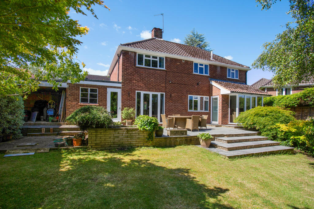 Additional image 21 of Grasmere Avenue, Harpenden, AL5