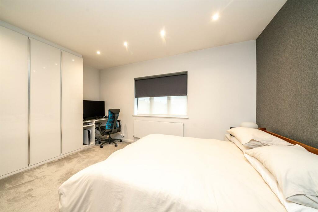 Additional image 14 of Oakwood Road, Bricket Wood