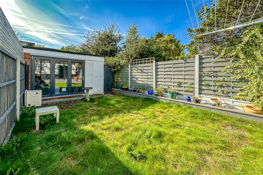 Additional image 11 of Napsbury Avenue, London Colney, St. Albans, Hertfordshire, AL2