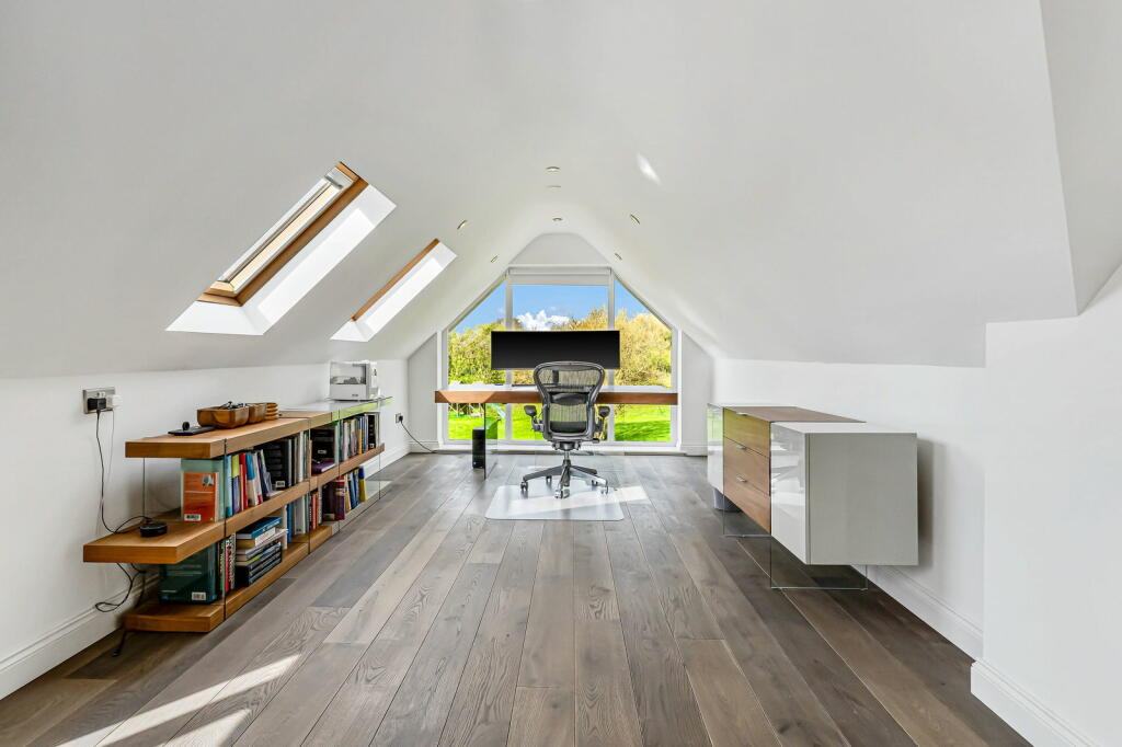 Additional image 29 of Reynards Road, Welwyn, AL6