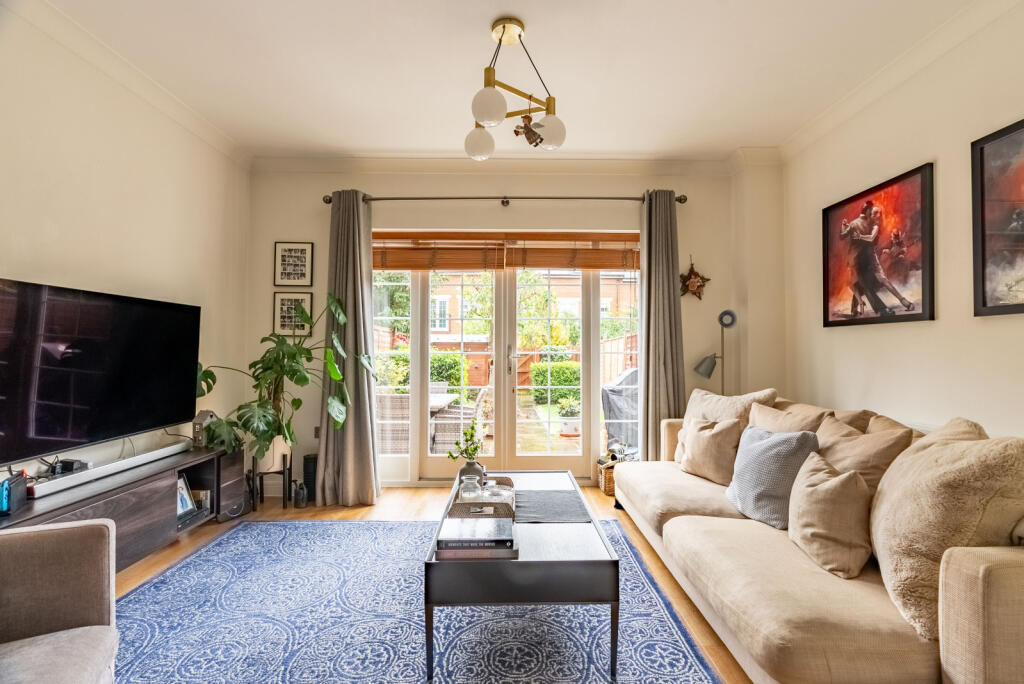 Additional image 5 of Beningfield Drive, London Colney, St. Albans, Hertfordshire, AL2