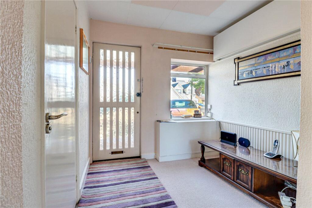 Additional image 6 of The Mall, Park Street, St. Albans, AL2