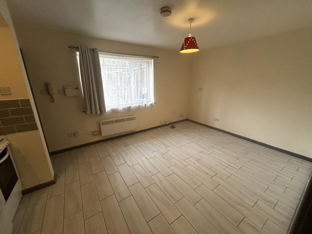 Additional image 7 of Worlds End Lane, Quinton