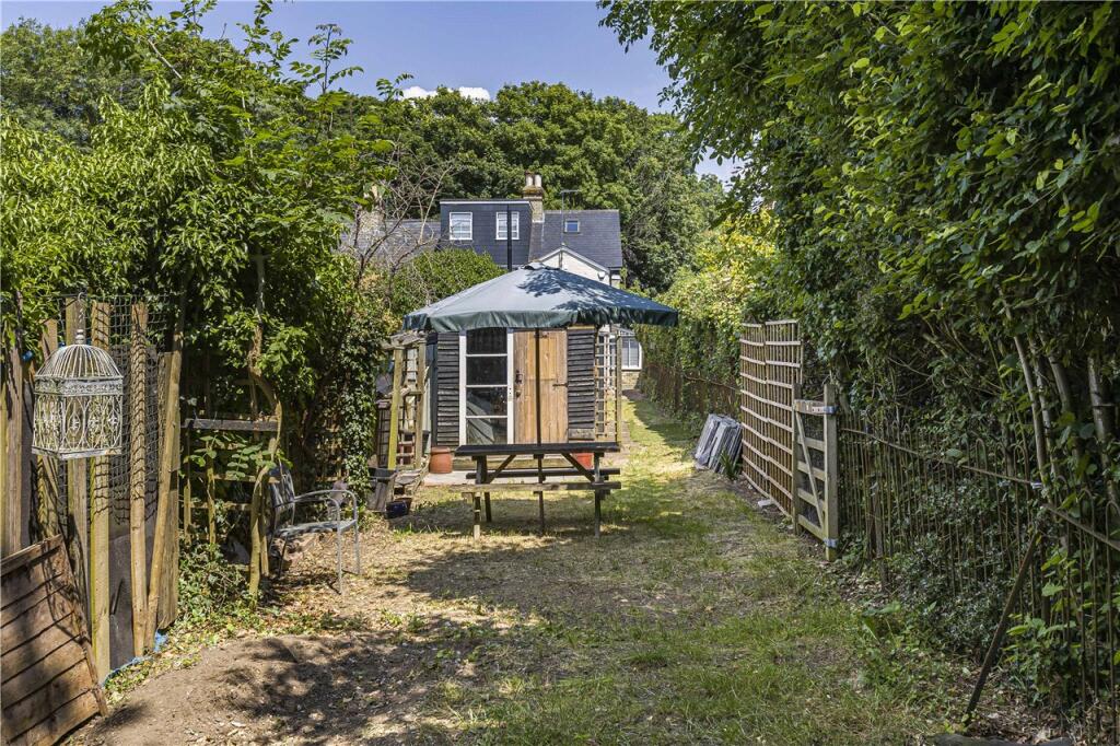 Additional image 22 of Chantry Lane, Hatfield, Hertfordshire