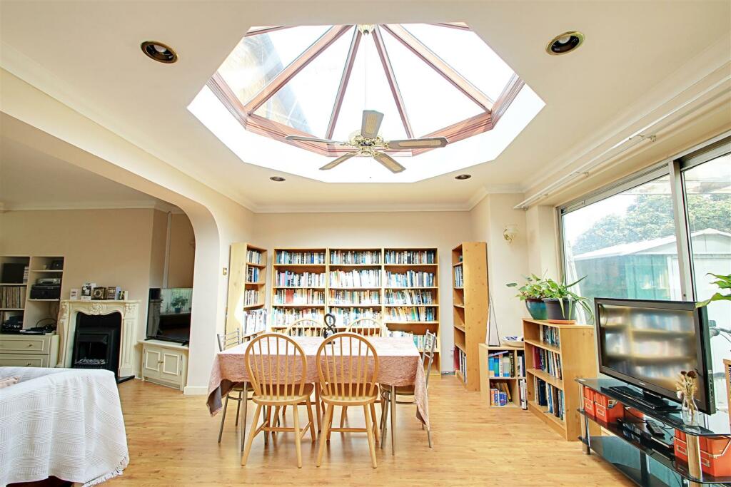 Additional image 7 of Collyer Road, London Colney, St Albans