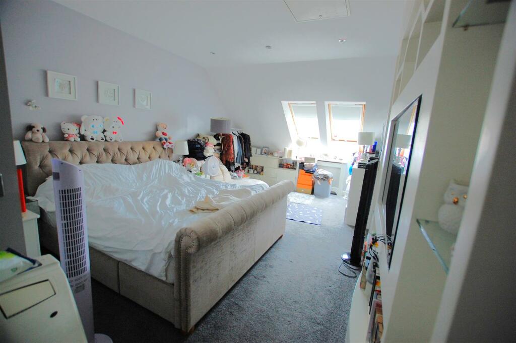 Additional image 16 of Sparrowhawk Place, Hatfield