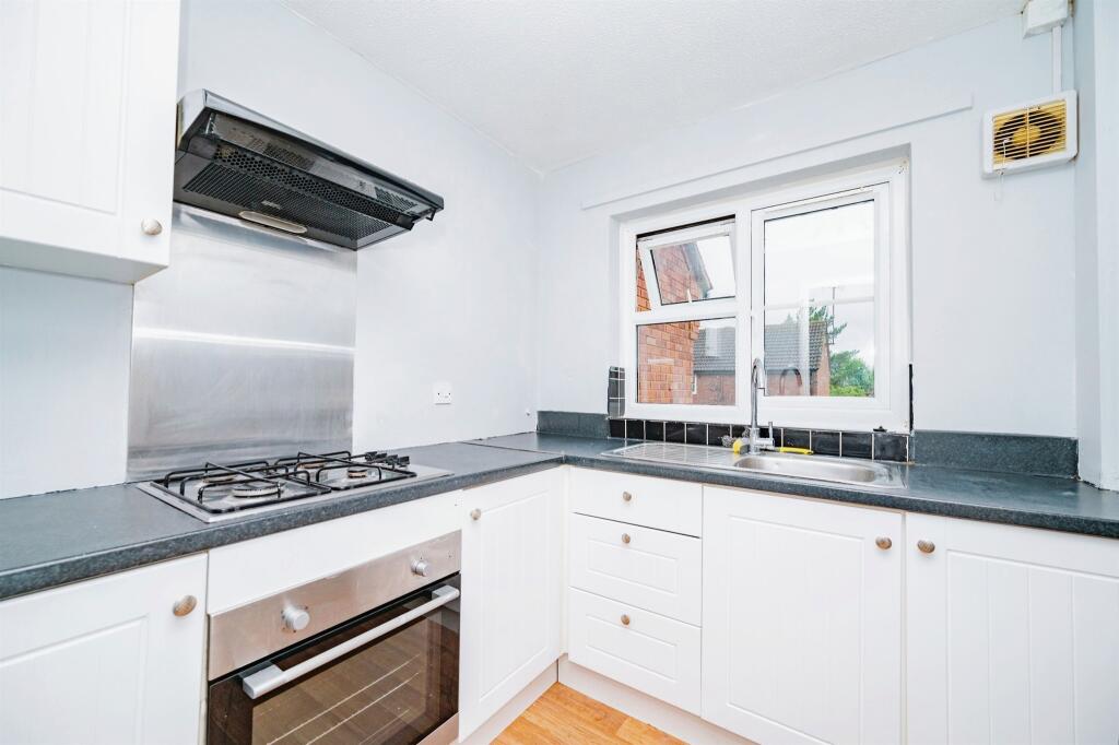 Additional image 5 of Lincoln Close, WELWYN GARDEN CITY