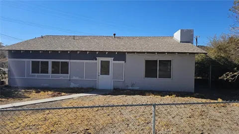 593 Old State Hwy, Shoshone, CA 92384