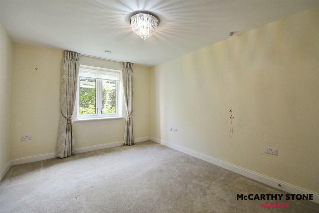 Additional image 11 of Eleanor House, 232 London Road, St Albans, Hertfordshire, AL1 1NR