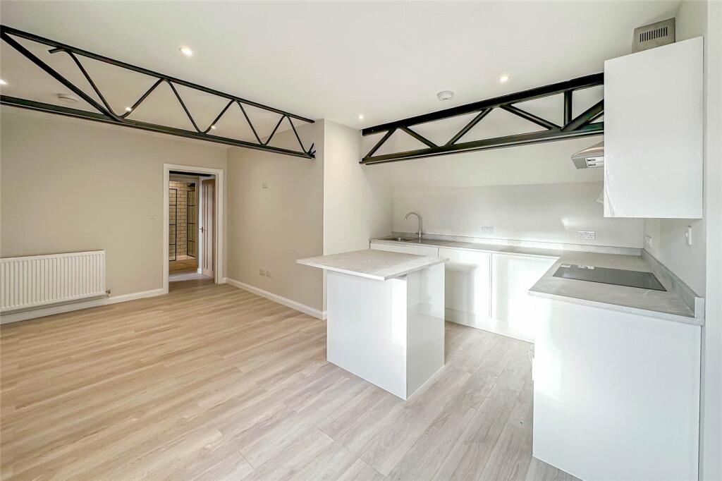 Crown House, Crown Street, Redbourn, Hertfordshire, AL3