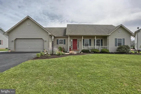 07 Dream Drive, Lebanon, PA 17046