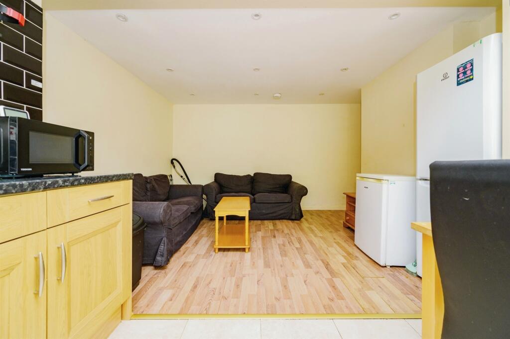 Additional image 11 of Scholars Walk, Hatfield