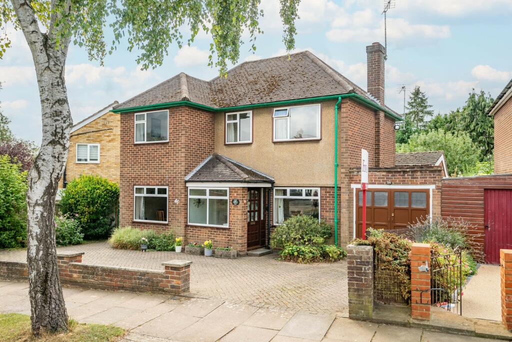 Additional image 21 of Foxcroft, St. Albans, Hertfordshire, AL1