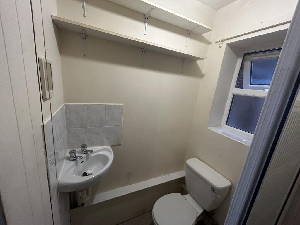 Additional image 9 of Worlds End Lane, Quinton