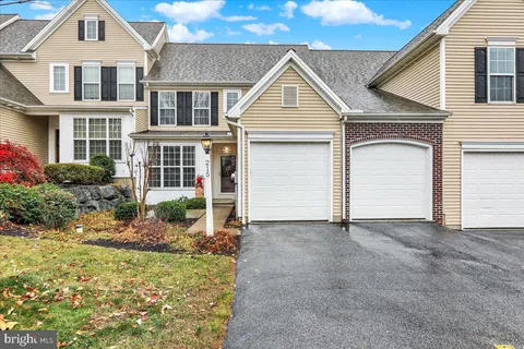 215 Steepbank Road, Lancaster, PA 17602