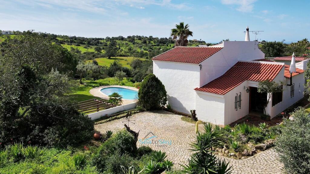 Primary image of Algarve, Albufeira, Portugal