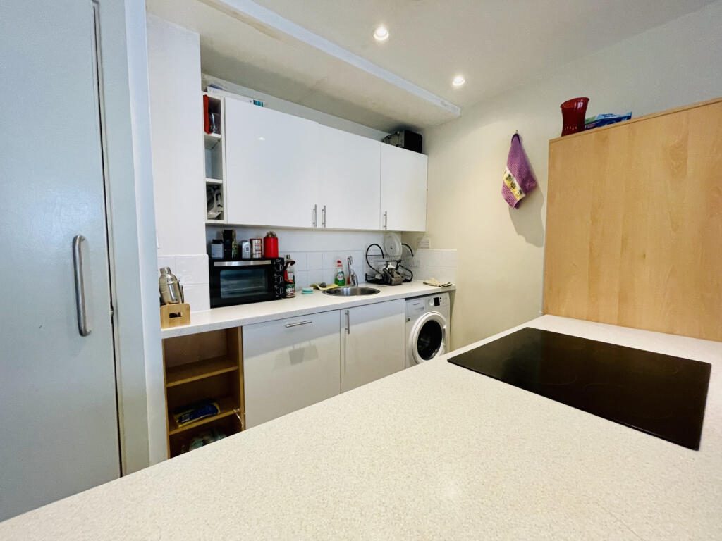 Additional image 4 of 9 Bennetts Hill, B2 5RS