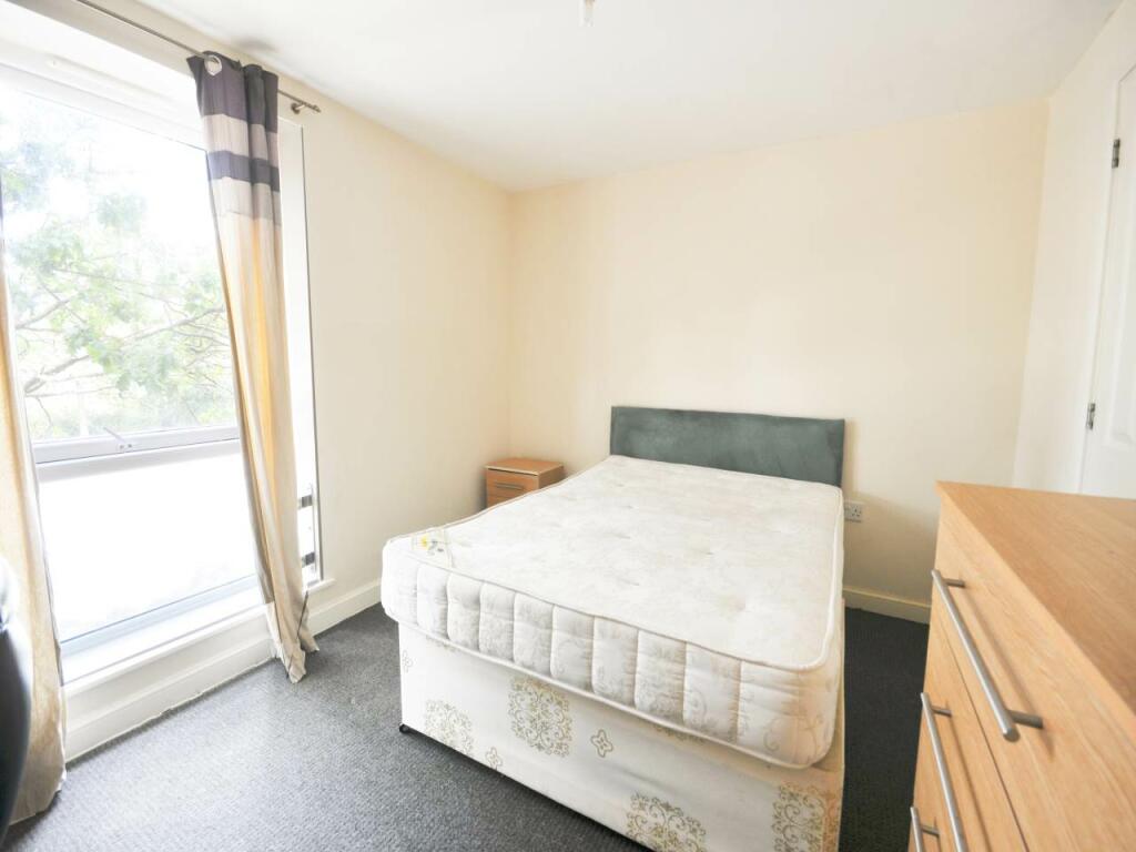 Additional image 4 of Aviation Avenue, Hatfield, Hertfordshire