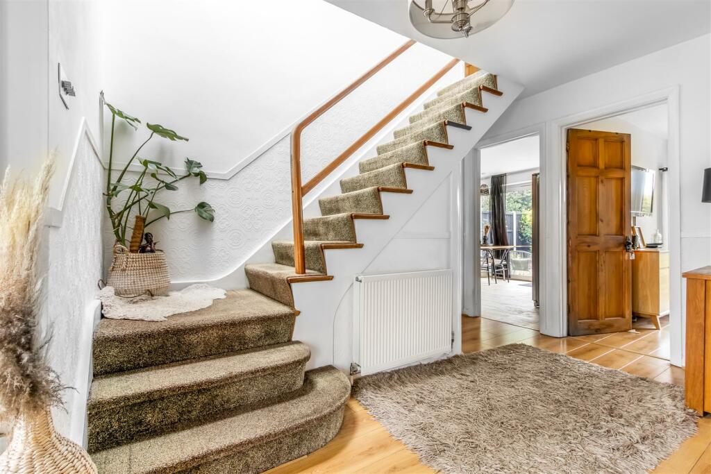 Additional image 8 of Bell Lane, Brookmans Park