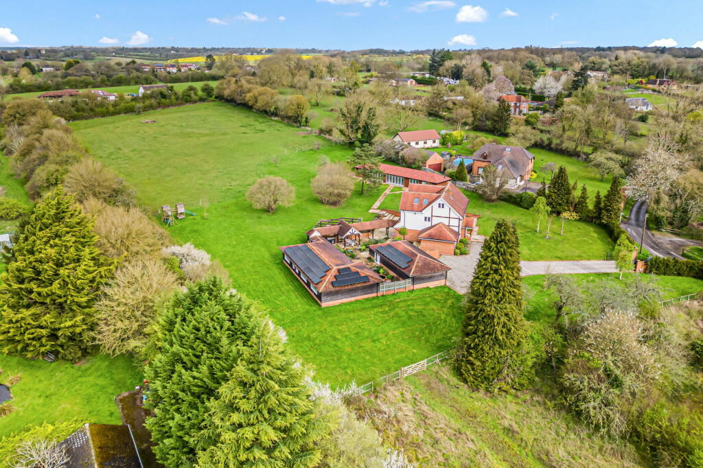 Additional image 62 of Reynards Road, Welwyn, AL6