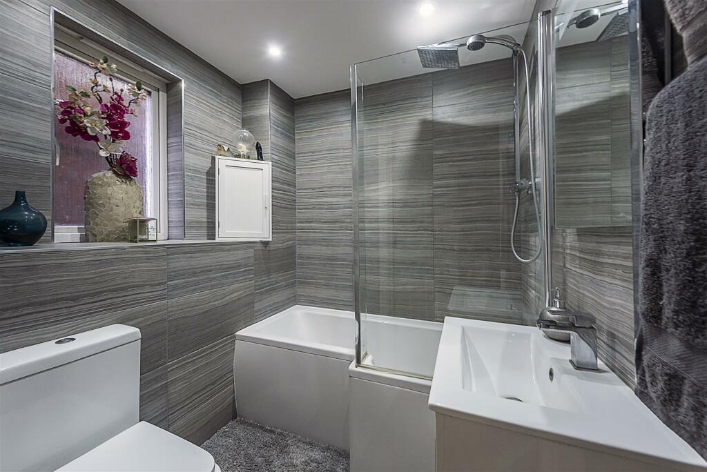 Additional image 3 of Stathams Court, Hemel Hempstead Road, Redbourn, Hertfordshire