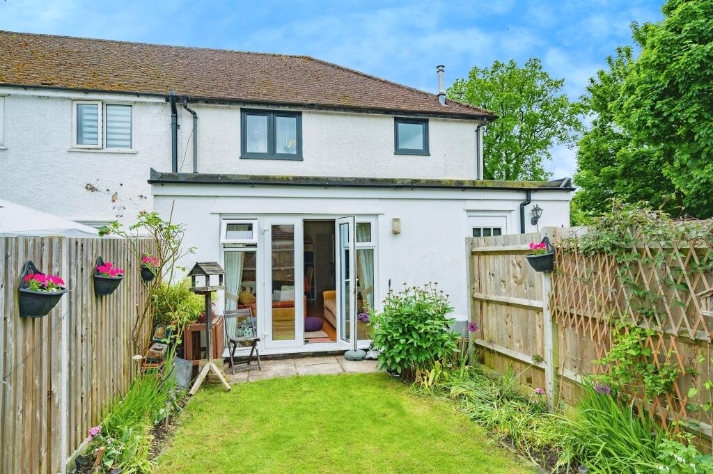 Additional image 12 of Harvey Road, London Colney, St. Albans