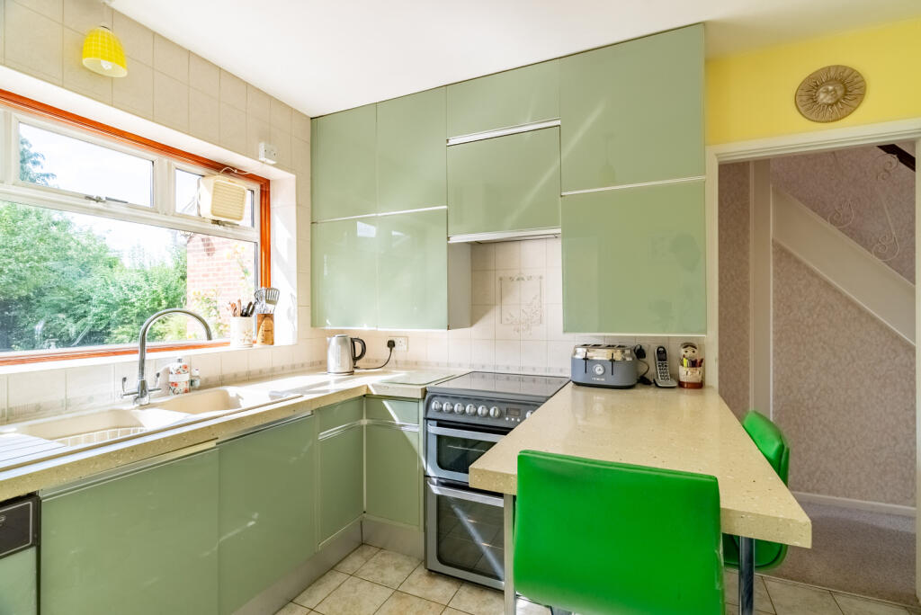 Additional image 7 of Foxcroft, St. Albans, Hertfordshire, AL1