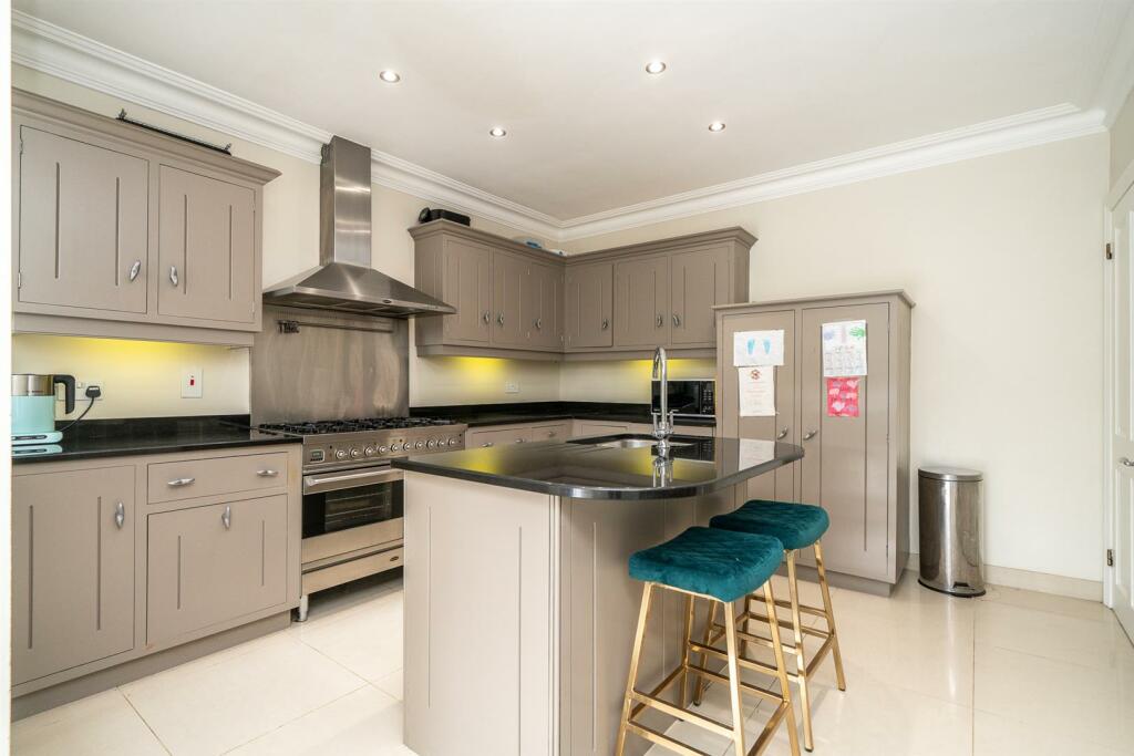 Additional image 27 of Stanhope Road, St. Albans