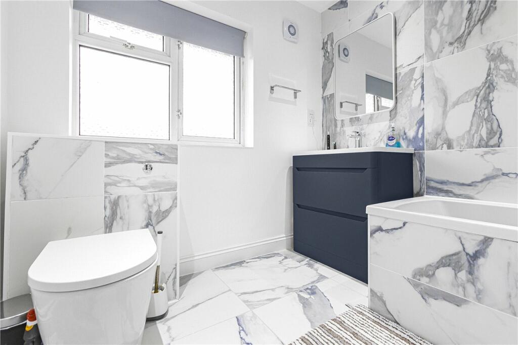 Additional image 12 of Thistle Grove, Welwyn Garden City, Hertfordshire, AL7