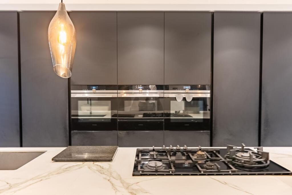 Additional image 9 of Nimrod Close, St. Albans, Hertfordshire, AL4