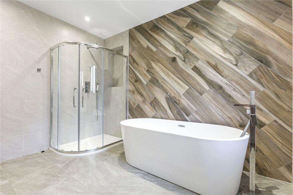 Additional image 17 of Great North Road, Brookmans Park, Hertfordshire, AL9