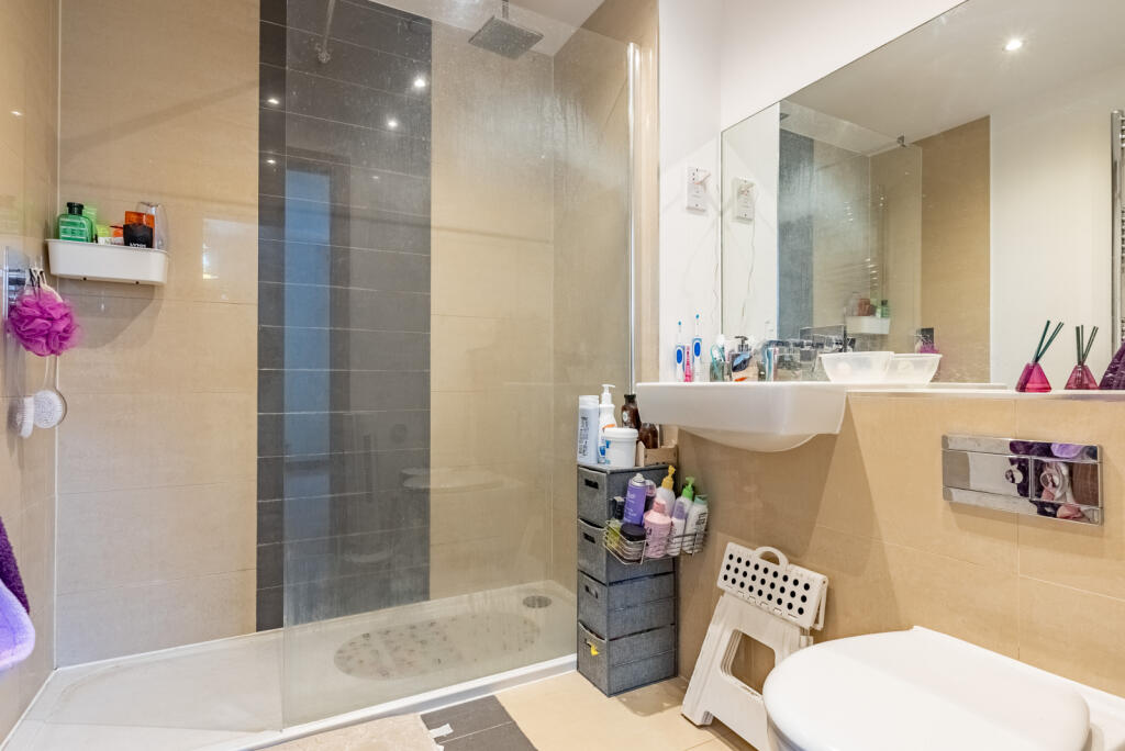 Additional image 11 of Walter Slade Court, Napsbury Park, St. Albans, Hertfordshire, AL2