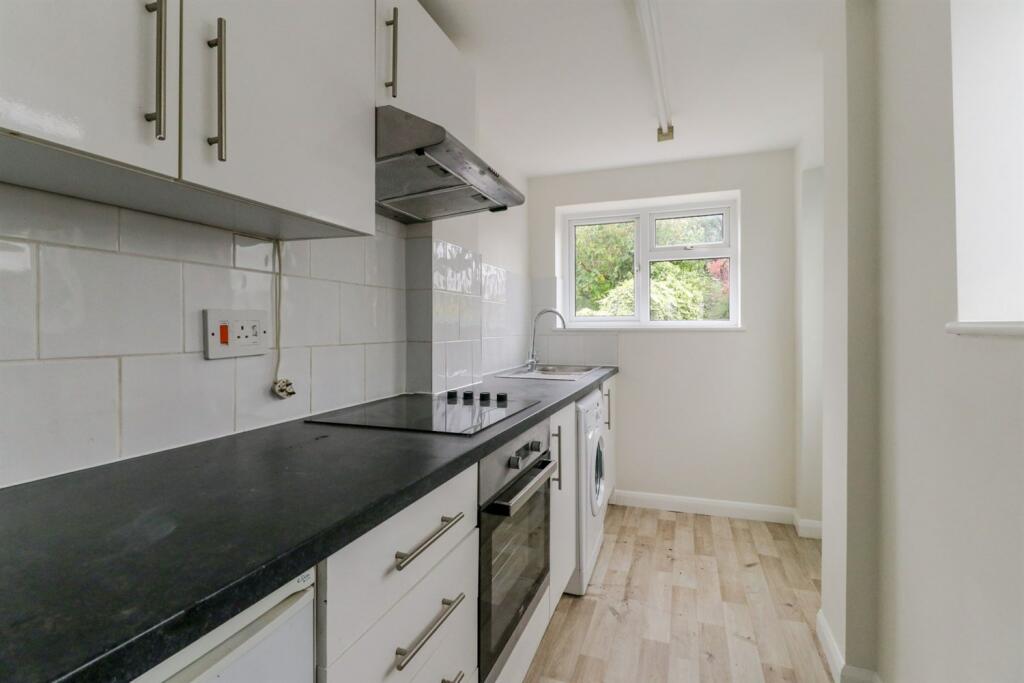 Additional image 9 of Boundary Road