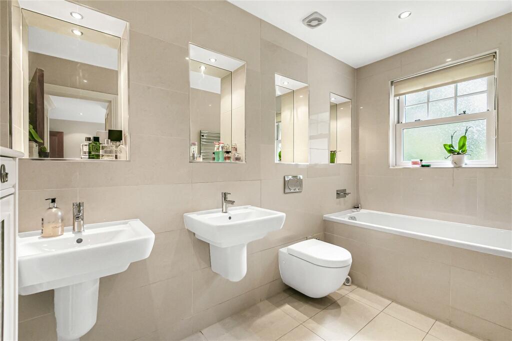 Additional image 11 of Georges Wood Road, Brookmans Park, Hertfordshire, AL9