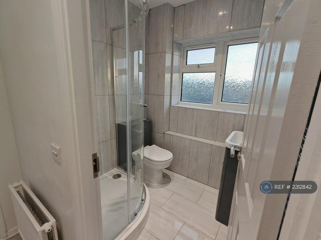 Additional image 5 of Northdown Road, Hatfield, AL10