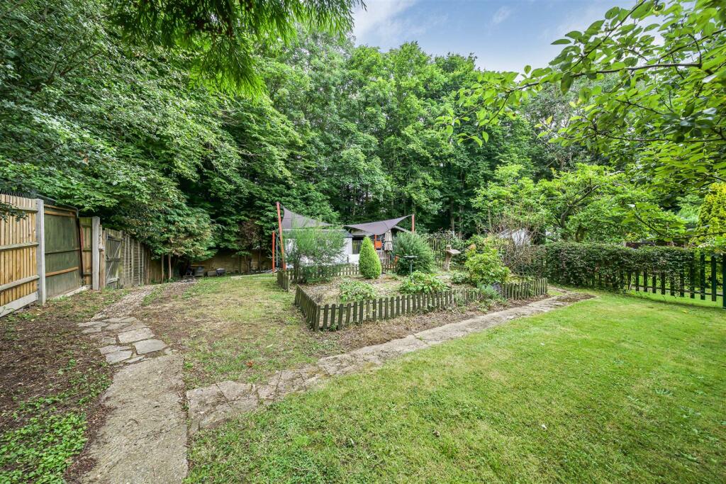 Additional image 18 of Jenkins Avenue, Bricket Wood, St. Albans